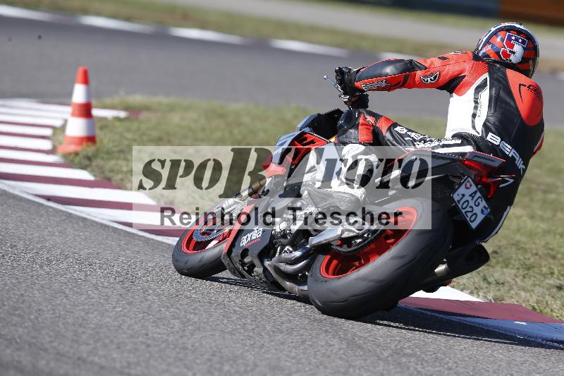 /Archiv-2025/49 26.08.2025 Cornu Master School ADR/blau-bleu/77